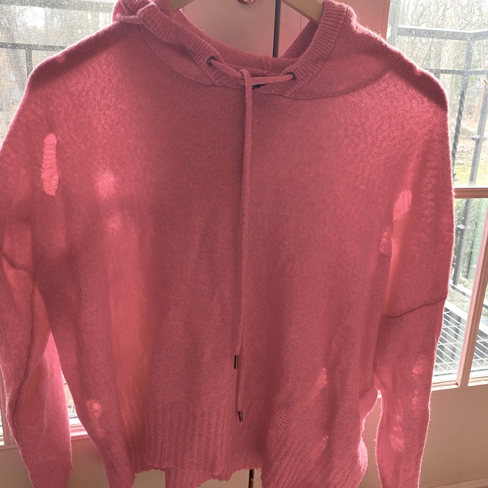 pink sweater